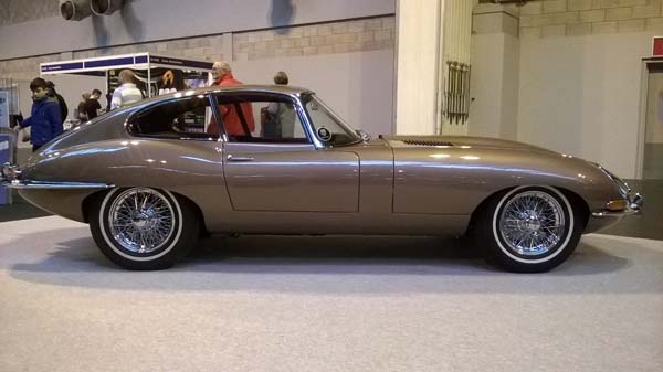 1961 Jaguar Series 1 E Type XKE 3.8 Litre Fixed Head Coupe Left Hand Drive in Opalescent Bronze 0011