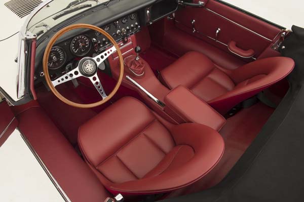 1964 Jaguar Series 1 E Type XKE 3.8 Litre Drop Head Coupe Roadster in Cream 0007