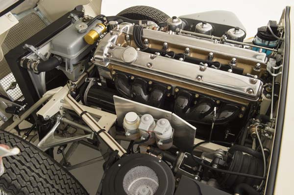 1964 Jaguar Series 1 E Type XKE 3.8 Litre Drop Head Coupe Roadster in Cream 0011