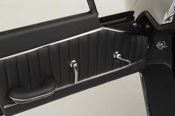 1966 Jaguar Series 1 E Type XKE 4.2 Litre Drop Head Coupe Roadster in Black 0007